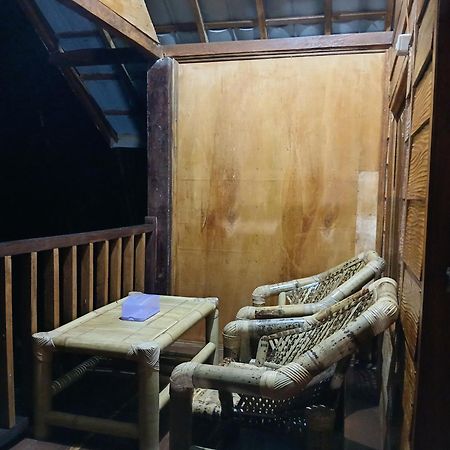 Jonny'S Places Tetebatu Exterior photo